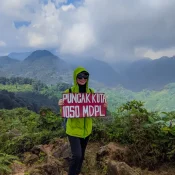 Trekking Puncak Kuta Curug Mariuk (2)