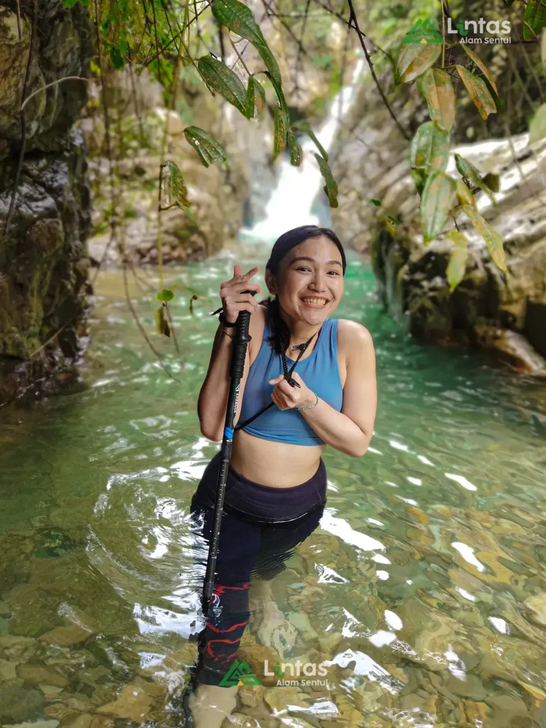 Sentul: Tempat Favorit Hiking Pemula dengan Keindahan Alam yang Eksotis