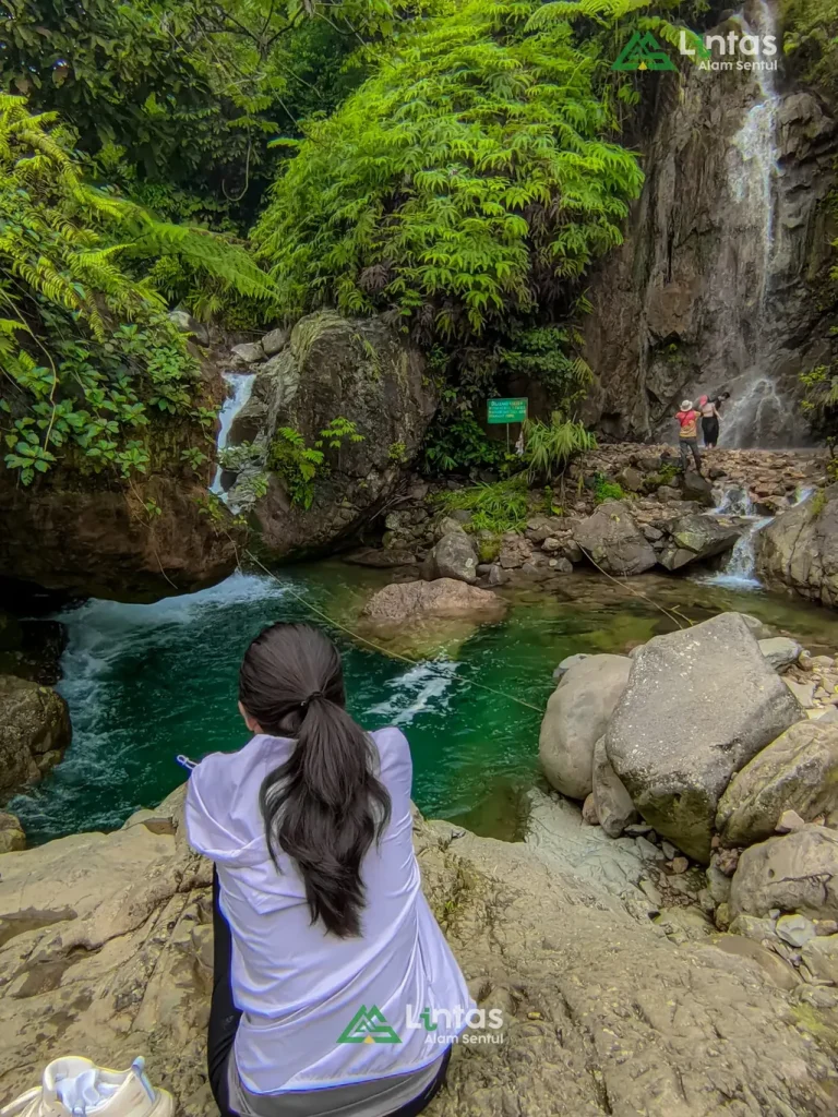 Sentul: Destinasi Pendakian Terpopuler dengan Panorama Luar Biasa
