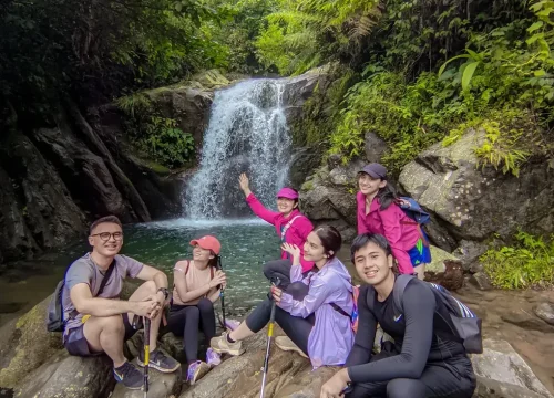 Cari Tantangan Seru? Coba Trekking di Bogor!