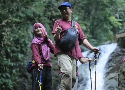 Sentul adalah Tujuan yang ideal untuk Tracking santai di Akhir Pekan