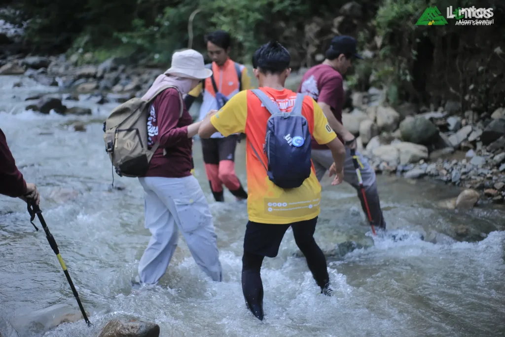 Dapatkan Jalur Pendakian Instagramable di Bogor