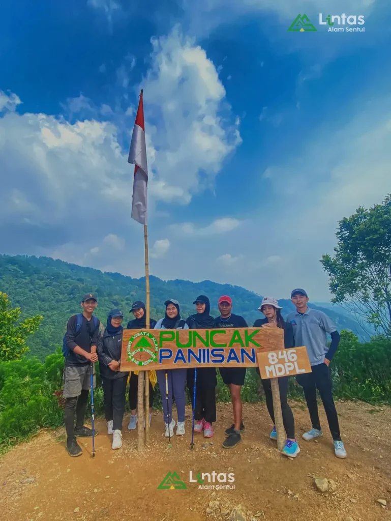 Sentul: Destinasi Favorit Family dengan Pemandangan Alam yang Mempesona