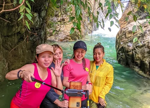Wisata Tracking Sentul: Menyegarkan pikiran dan tubuh bugar