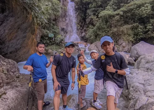 Lokasi Pendakian dengan Jalur yang Berbeda-beda