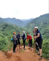 Trekking Curug Ciburial, Curug Kembar dan Curug Hordeng (3)