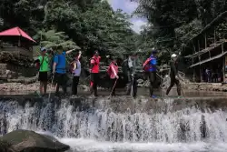 Trekking Goa Garunggang - Curug Leuwi Asih (2)